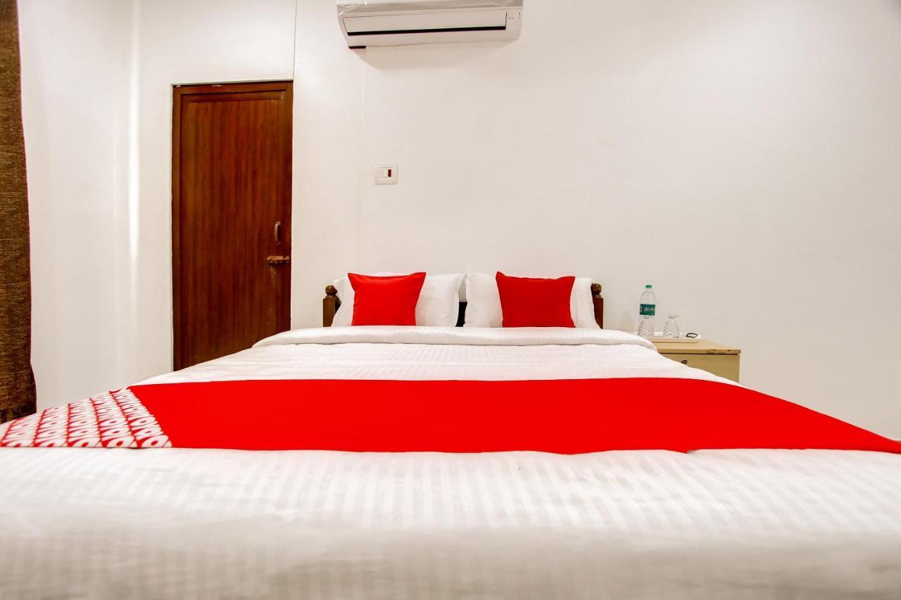 Oyo 69625 Mayuraa Residency Hotel Kumbakonam Exterior photo